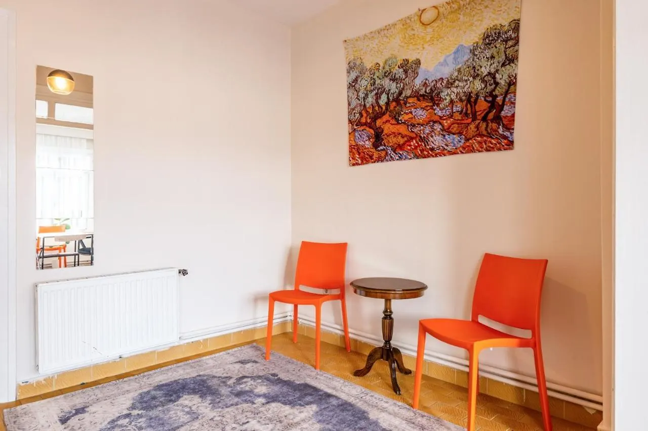 Appartement Furnished And Spacious Flat In Central Kadikoy à Istambul
